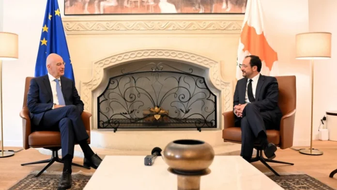 Greek Minister of National Defence, Nikos Dendias and President of the Republic of Cyprus, Nikos Christodoulides. Photo: Greek MoD